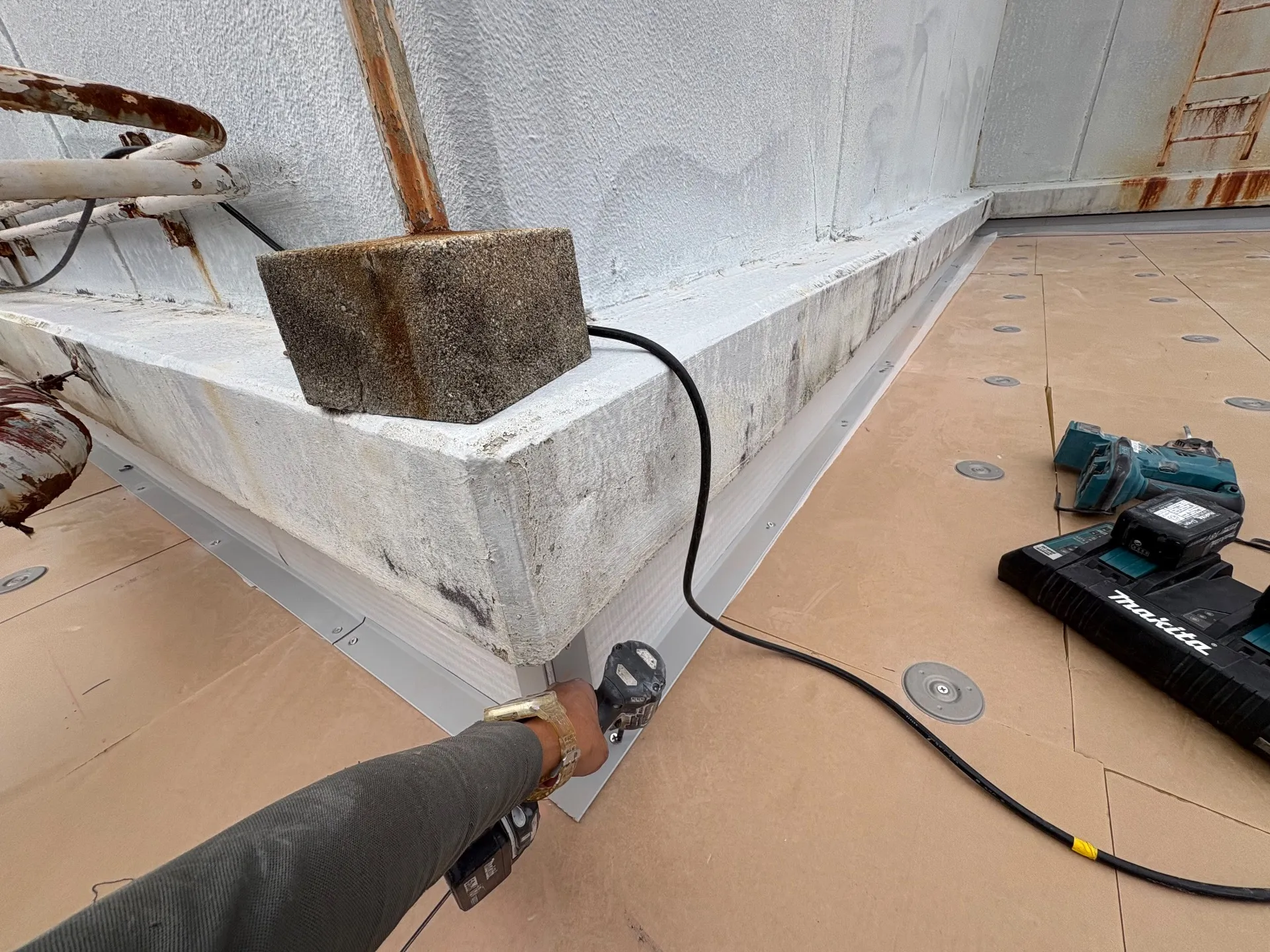 塩ビシート防水工事